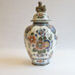 Delft polychrome